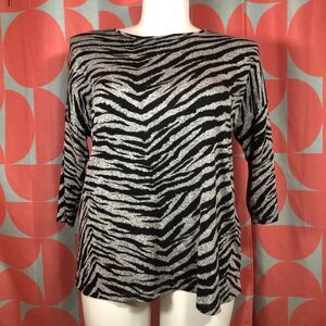 Torrid Plus Size 0X Super Soft Plush Zebra Print Blouse 3/4 Sleeve Black White